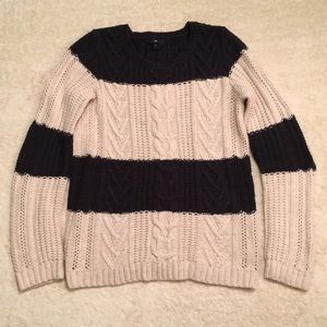 Gap navy and cream cable knit wool sweater